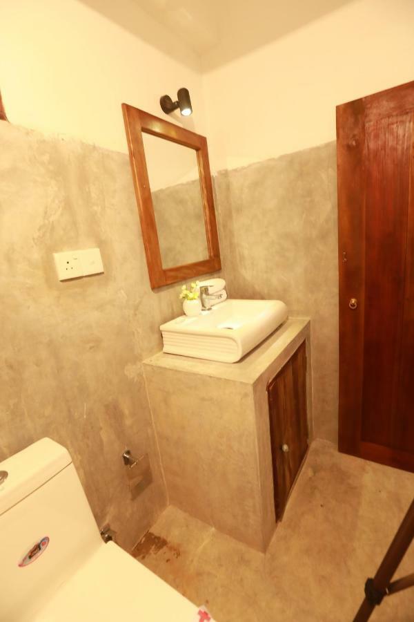 Dock Holiday Guest House Unawatuna Zewnętrze zdjęcie